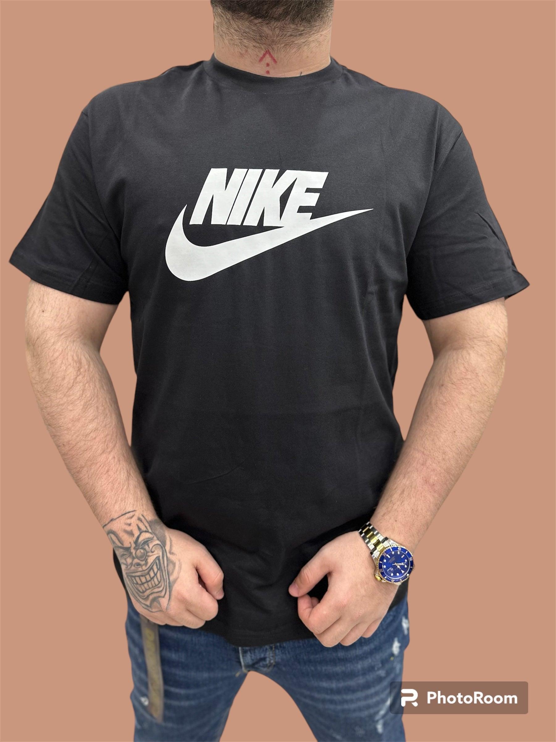 T-Shirt Nike