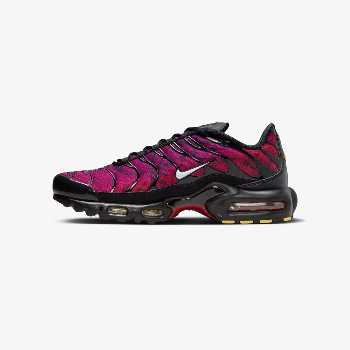 NIKE AIR MAX PLUS 25th anniversary