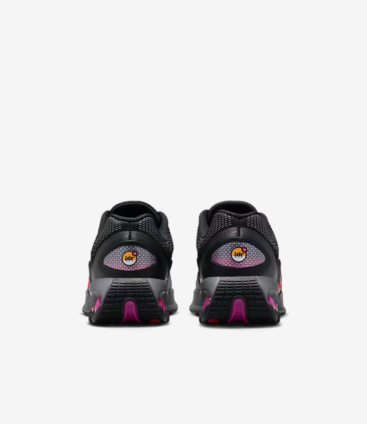 Nike air max DN black-metallic pink