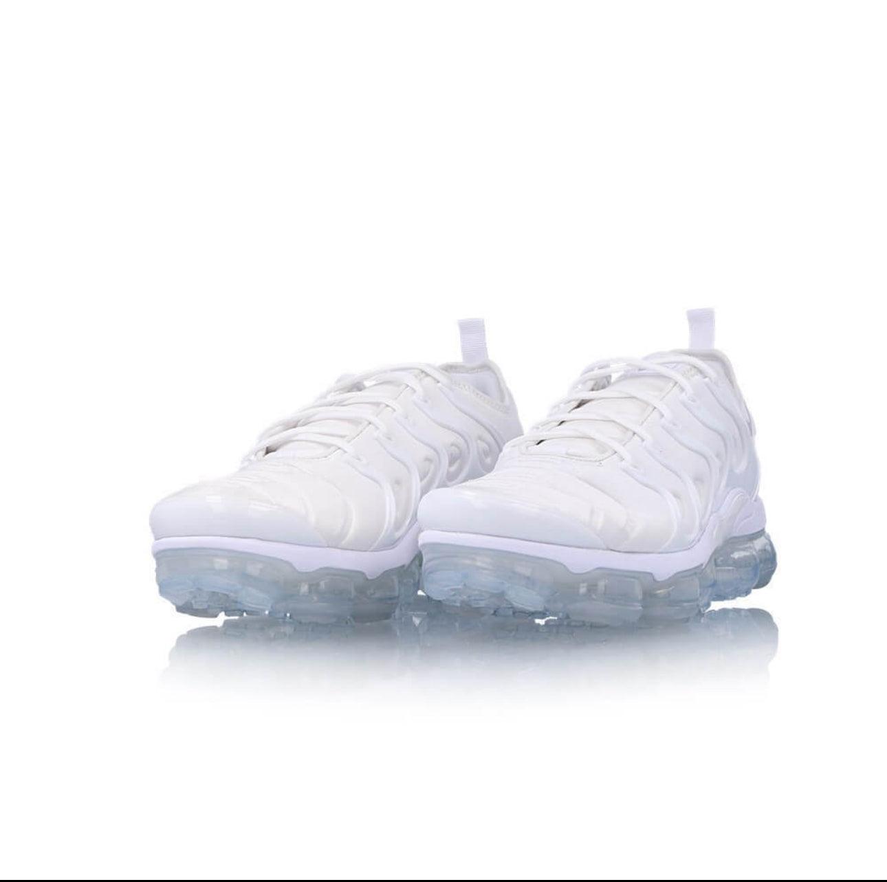 Nike Vapormax white